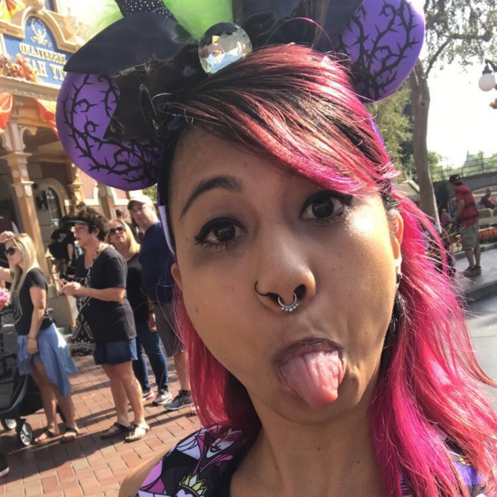 Meet your Posher, Candace